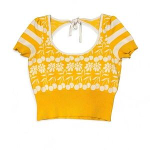 Maeve Anthro Yellow and White Patterned Top